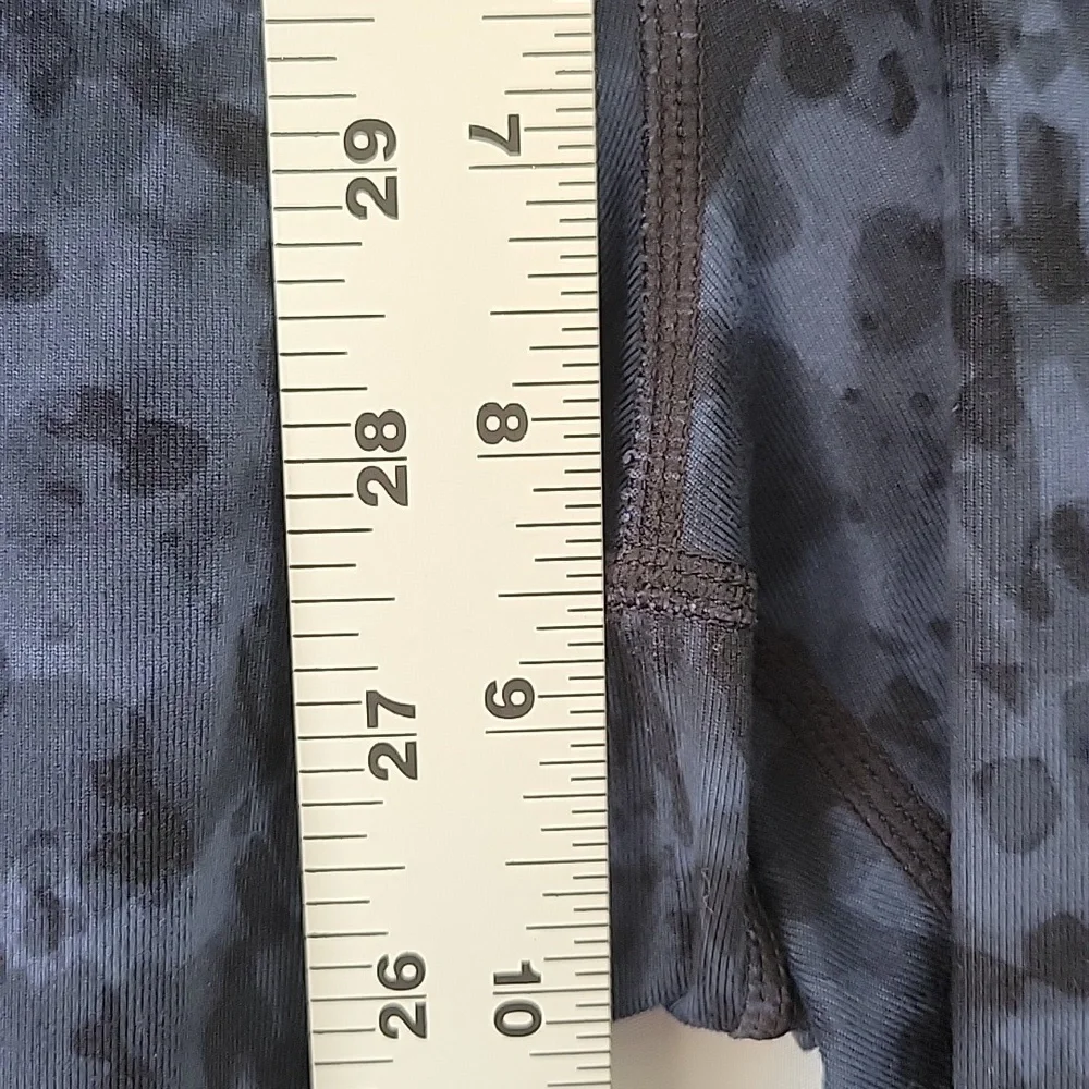 Athleta Blue Dabble Be Free Knicker Capri Leggings Size XS